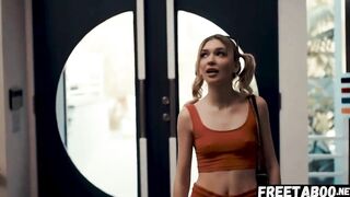 Cheerleader 19 Yo Mackenzie Gets Boned By mom Trainer Cory Chase