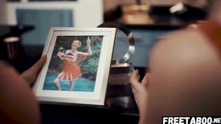 Cheerleader 19 Yo Mackenzie Gets Boned By mom Trainer Cory Chase