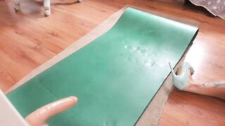 Romanian mom fucking her vibrator