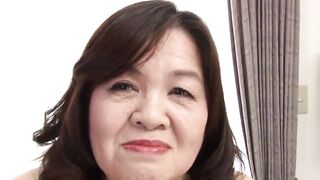 Older Woman's Anal Appreciation Session - Satisfy Look at My