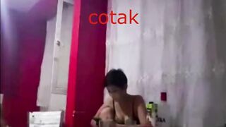 cotak turkish kameraya cekiyor