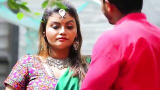 Ghar Aaye Gust Ko babe Nokrani Ne Aapne Dhodh Pilaye