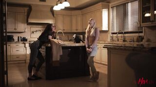 AllHerLuv - The Lesbo Study Pt. three