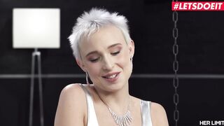 LETSDOEIT - (Chantilly, Luca Ferrero) Long Butt cougar Takes Big