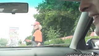 Men pick up and banged sexy old lady into the fields
