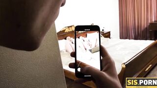 SISPORN. Women shows the stepbrother how she masturbates to got