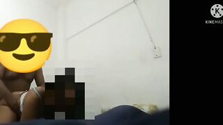 Comendo o um cu