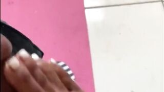 Sudu hansige kakule sapa