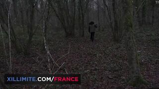 Beauty break with a Hot blonde sluts during hunting
