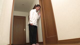 https://bit.ly/3sAG6yp　A neat friend's old sister is masturbating addicted!? I witnessed