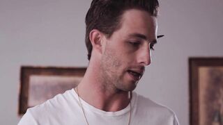 Lucas Frost fucks his curvy stepmother Reagan Foxx