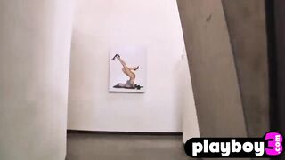 Slim blonde cougar goddess Jackie Dawn exposes her jugs and