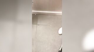 he fucks his chick inside changing room and CIM