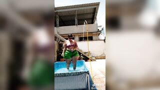 Old sonia tavares