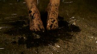 Toes Play Queen pt.two