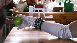 DivaXL using an apple to jerk him off