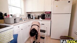 Michelle Martinez Filthy Maid Clean Dick With Soak Cunt