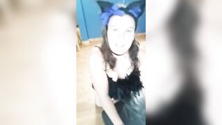 Cutie Hot fiance sucking off dick & cum deep inside throat