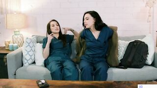Bubble ass lesbo roomies having first time dyke sex