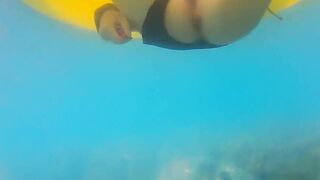 Playful Lovers Using Anal Plug To Enjoy Into Outdoors Beach