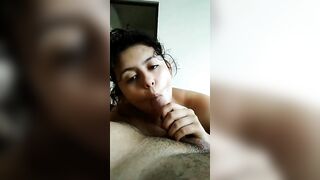 Esposa madura dando una mamada