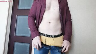 The cunt with mouth asked the dude to jerk off his long penis inside front of