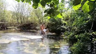 THEY GOT CAUGHT HAVING ANAL SEX PUBLIC INTO OUTSIDE 1of2