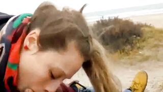 Pipe et baise dans les dunes