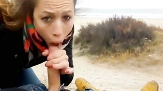 Pipe et baise dans les dunes