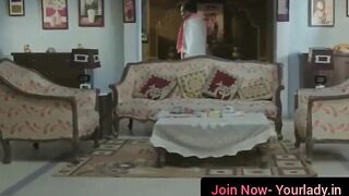 Unsatisfied Bahu ko Sasur ne diya charamsukh
