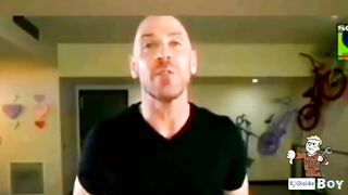 Jonny sins and Mia Khalifa