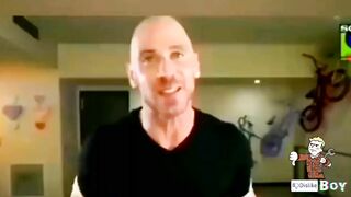 Jonny sins and Mia Khalifa