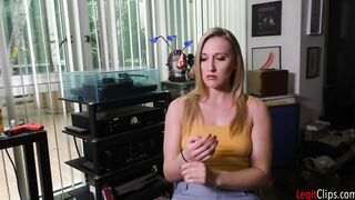 Blonde Hot Riley Reyes has a semen bondage!
