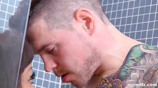 Alyssa Divine gets pounded into the shower