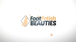 Barefoot eighteen footfetish point of view