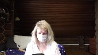 Juicy Big Boobed BBW Masturbates With A Stranger On Webcams