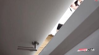 Mary beim wichsen erwischt