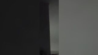 Tuga mamalhuda a gemer com o pau no cu
