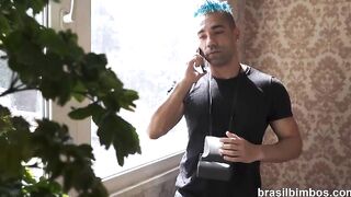 Long butt Brasil slut gets penis inside her booty
