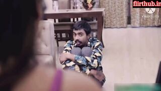 Ies Educated chick Ne Nokar Se Gaand Marvaayi