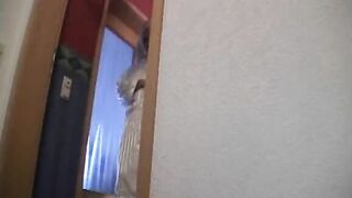 Fellatio Wette im Badezimmer