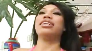 Luci Thai gangbanged