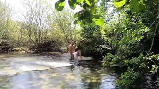 LOVERS GETS CAUGHT WHILE HE FUCKS HER INSIDE THE BOOTY