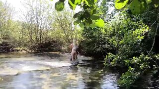LOVERS GETS CAUGHT WHILE HE FUCKS HER INSIDE THE BOOTY