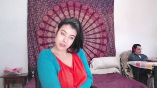 I performance my boobies while my stepbrother works behind