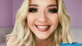 Curvy sexy squirts while toying and finger fucked bald twat