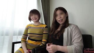 2 wives making lesbo play and it turns inside a 3 way!