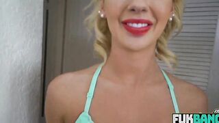 Bella Rose Sweet Honey Going Down For Penis