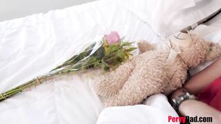 Daughter Wakes Up From Amnesia And Fucks Daddy- Bailey Base