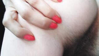 Slender Lover Marlena shows her unshaved snatch